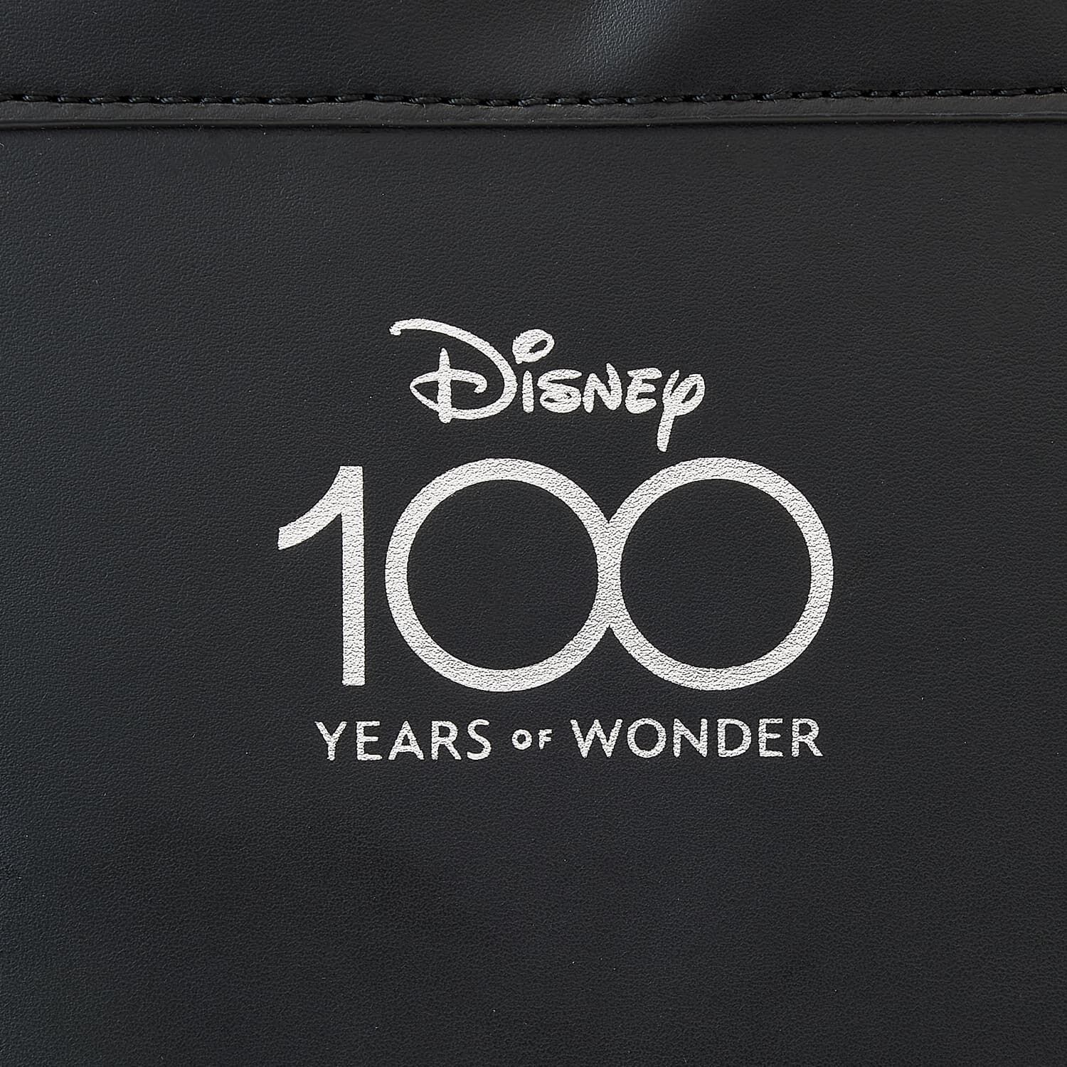 ディズニー loungefly ペガサス　ピン Disney100 Sketchbook Pin Trader Backpack